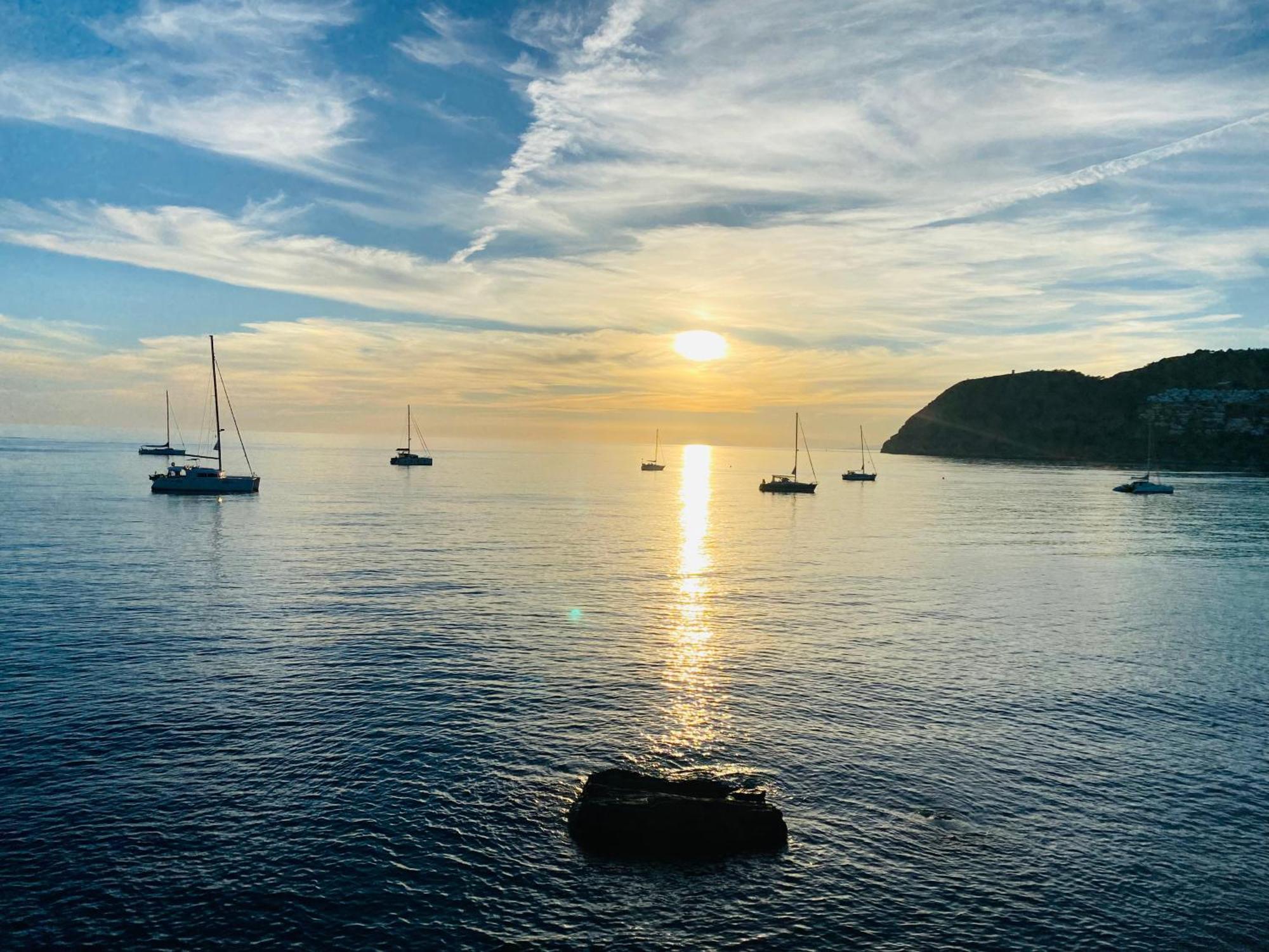 Jardines De Adnania En Marina Del Este Con Vista Al Mar Ada Ла Херадура Екстериор снимка