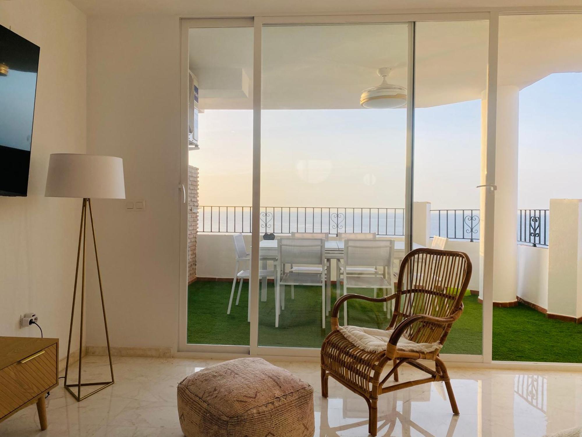 Jardines De Adnania En Marina Del Este Con Vista Al Mar Ada Ла Херадура Екстериор снимка