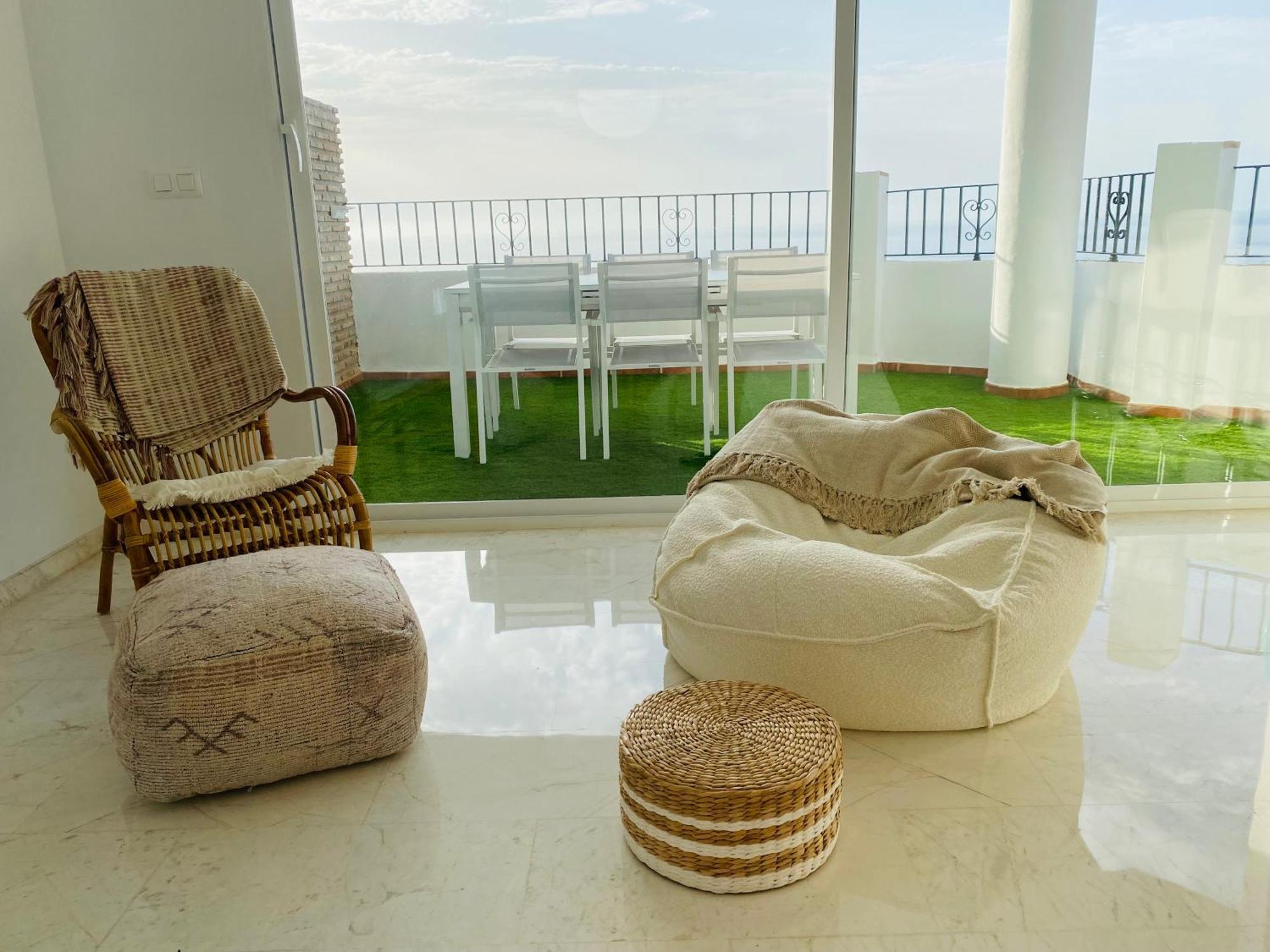 Jardines De Adnania En Marina Del Este Con Vista Al Mar Ada Ла Херадура Екстериор снимка