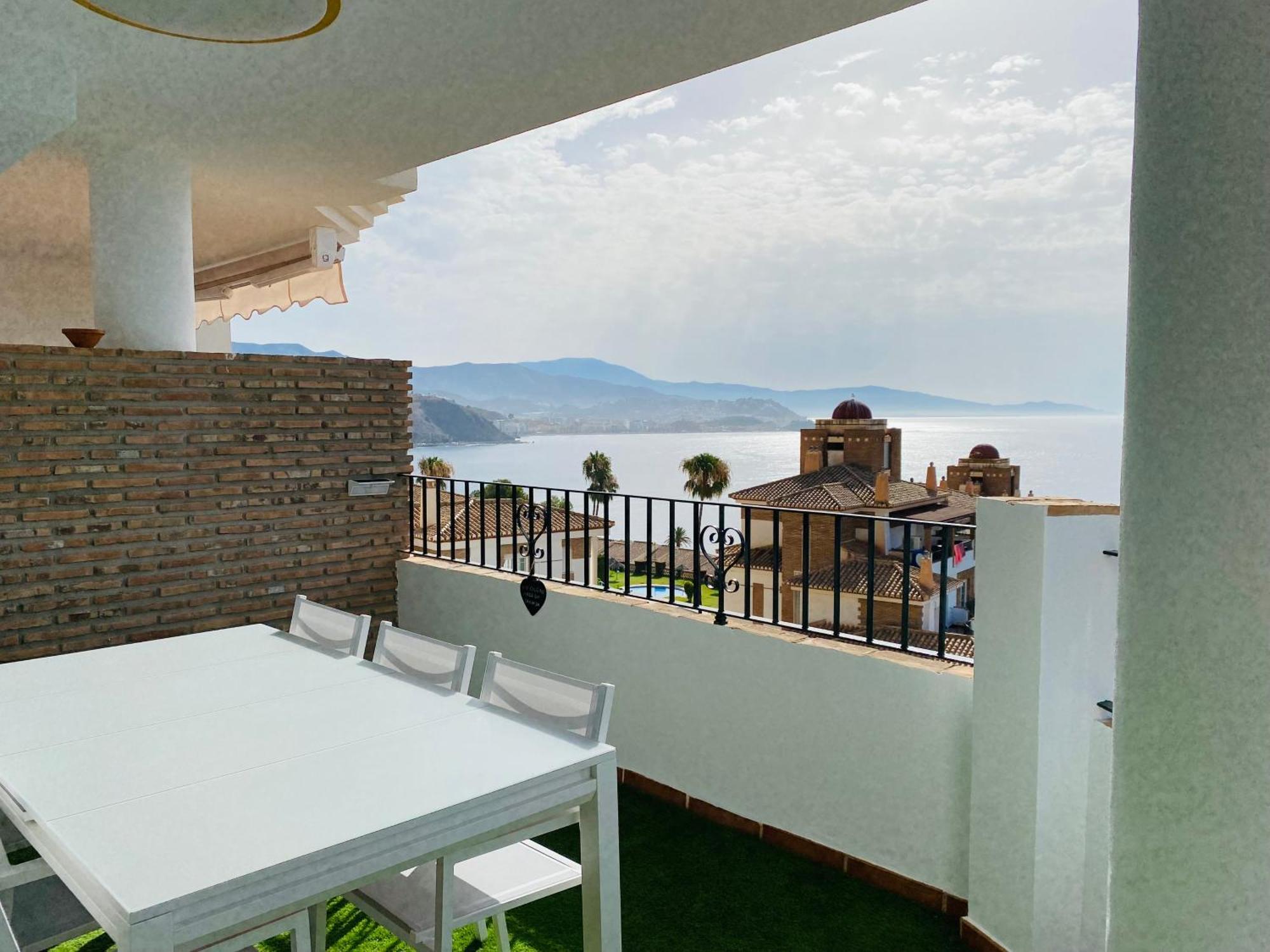 Jardines De Adnania En Marina Del Este Con Vista Al Mar Ada Ла Херадура Екстериор снимка